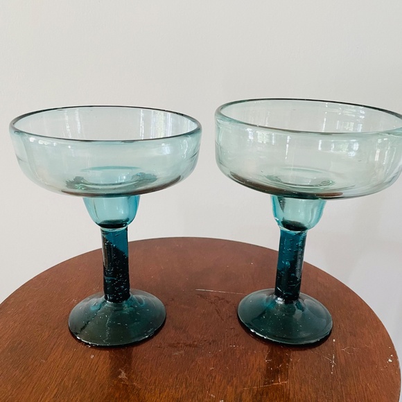 Pair (2) blown aqua blue-green recycled glass margarita glasses, Barware - Picture 2 of 5